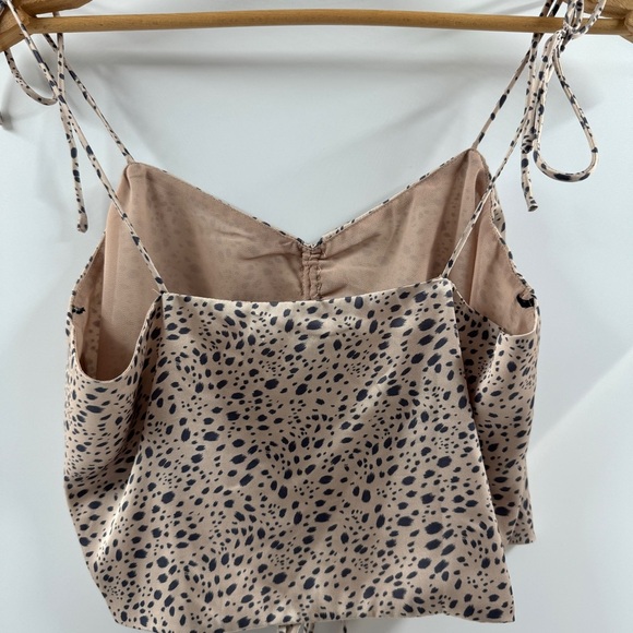 Forever 21 Satin Cropped Adjustable Tie Strap Tank Top Size Medium - Picture 6 of 6